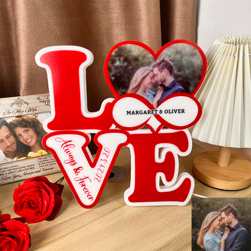 Personalized ‘LOVE’ couples LED night light